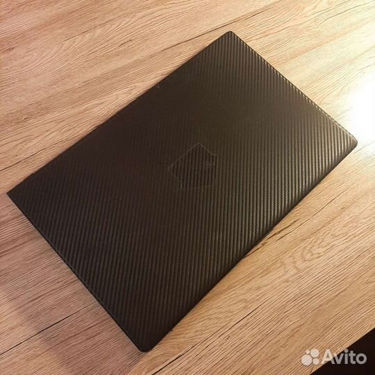 Ноутбук Samsung 17.3