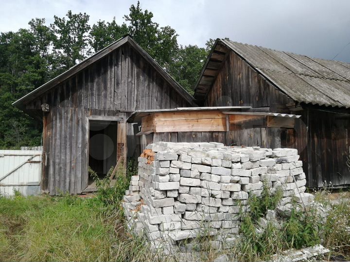 Дом 20 м² на участке 12 сот.