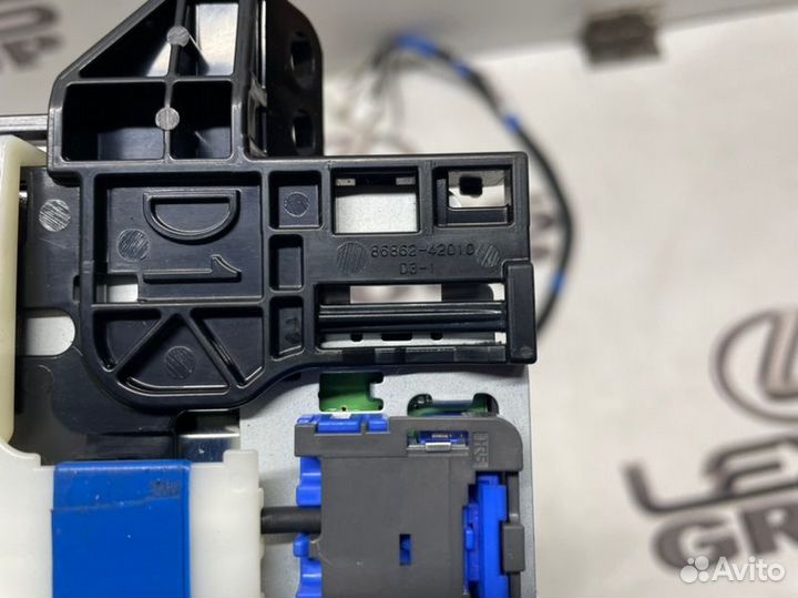 Антенна GPS Lexus Rx450H GYL25 2grfxs 2019