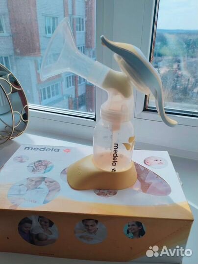 Молокоотсос ручной medela