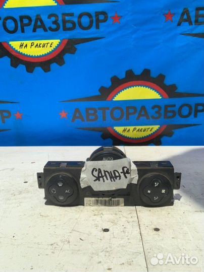 Блок управления климат-контролем Hyundai Santa Fe