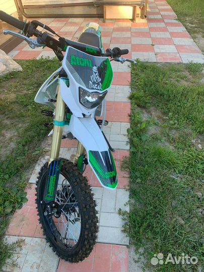 Atom sssr 125