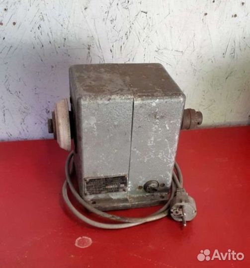 Электродвигатель