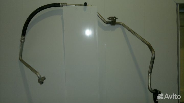 Nissan Almera N16 трубка кондиционера