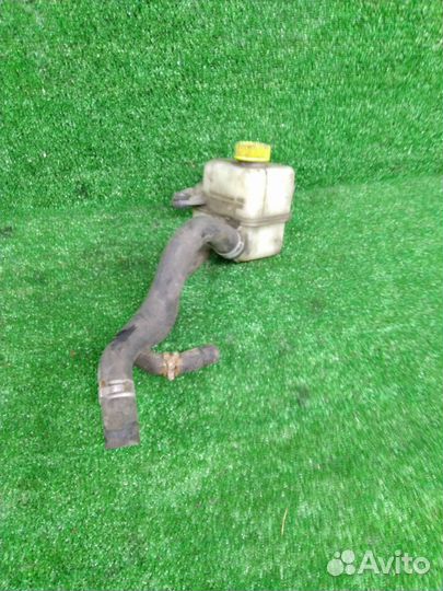 Бачок гур Mazda 323 BA