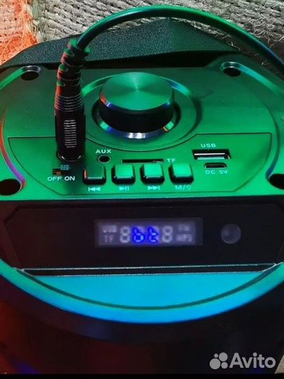 Блютуз колонка