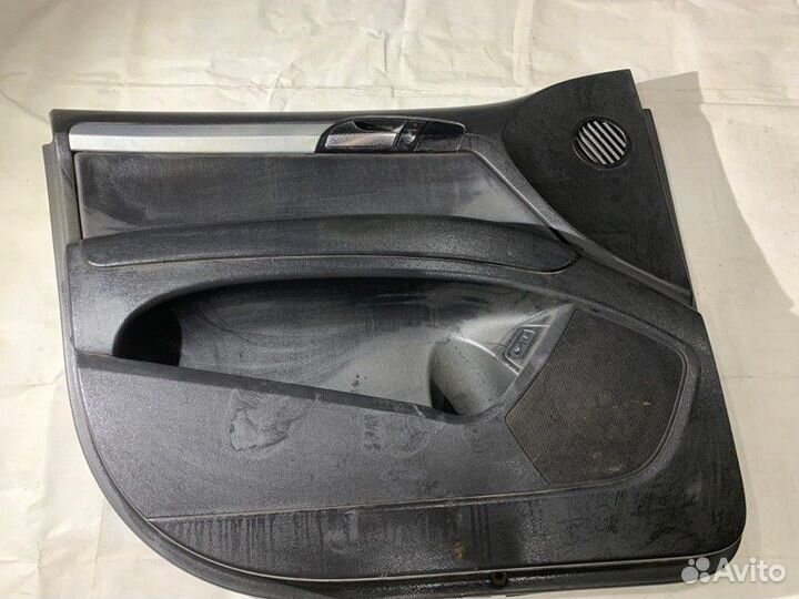 Обшивка двери передняя левая Audi Q7 4L