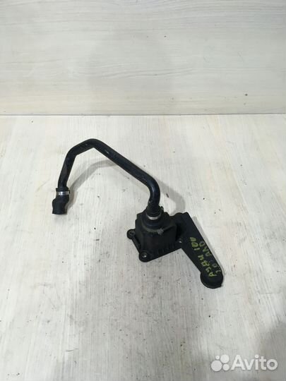 Клапан вентиляции картерных газов Ауди 100 С4 2.0