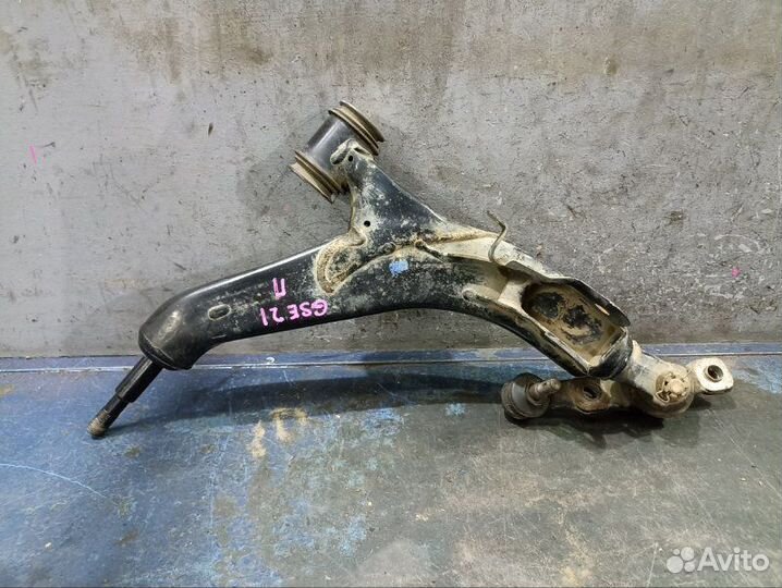 Рычаг нижний передний правый Lexus Is 2