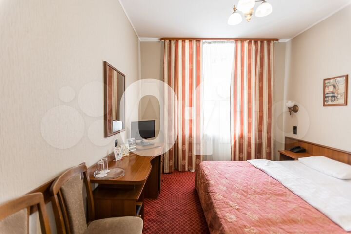 Продам здание, 1730 м²