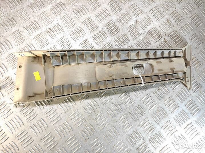 Обшивка стойки правая Kia Magentis 2000-2005