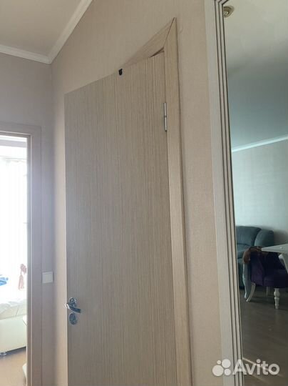 Межкомнптнвн двери