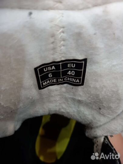 Коньки хоккейные