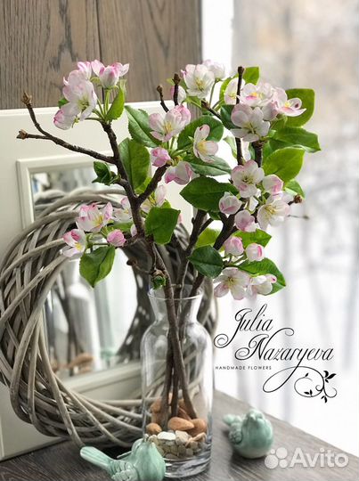 Ветка цветущей яблони.Холодный фарфор