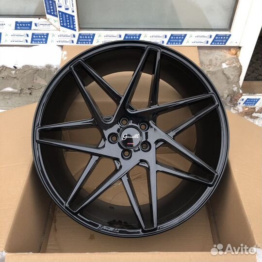 Диски Gianelle Parma R22 на Genesis GV80 GV70