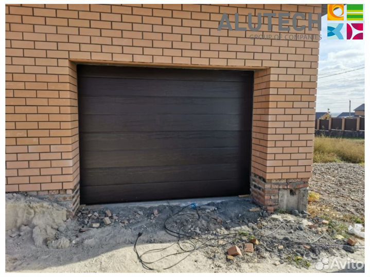 Ворота гаражные alutech