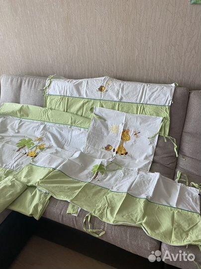 Бортики в кроватку