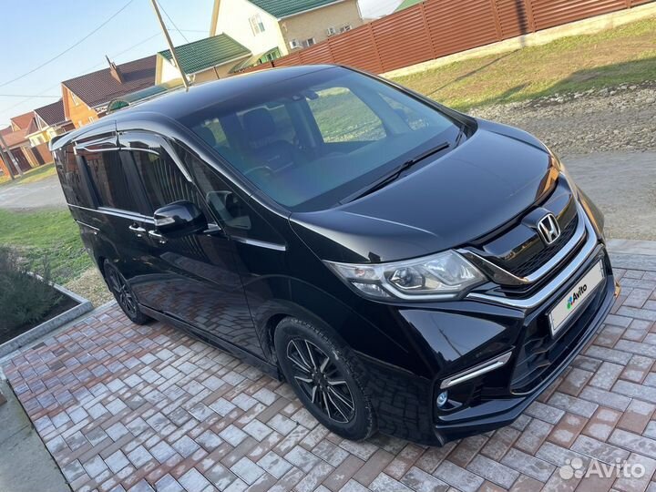 Honda Stepwgn 1.5 CVT, 2017, 124 420 