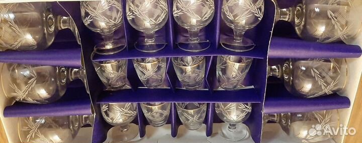 Набор бокалов
