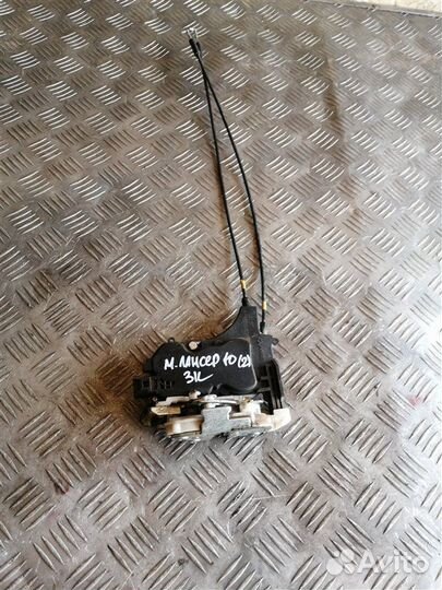 Замок двери задний левый Mitsubishi Lancer 10 CY2A