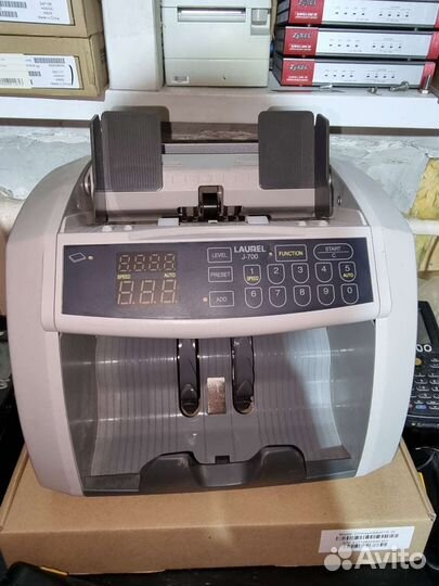 Машинка для счёта денег Laurel J-700