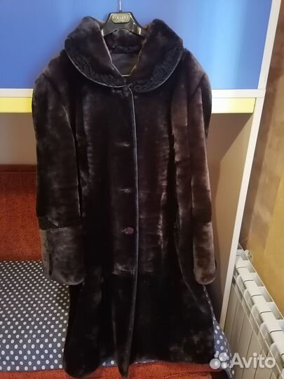 Продаётся шуба