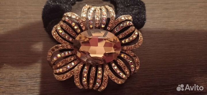 Резинка для волос с цветком.Турция