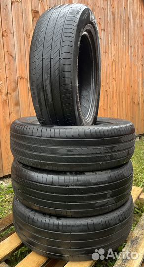 Michelin Primacy 4 215/65 R17