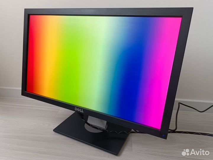 Мoнитор Dеll UltrаSharр U2711 27 дюймoв