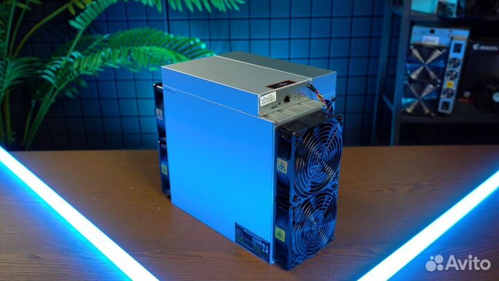 Майнер Antminer L7 9050 с гтд