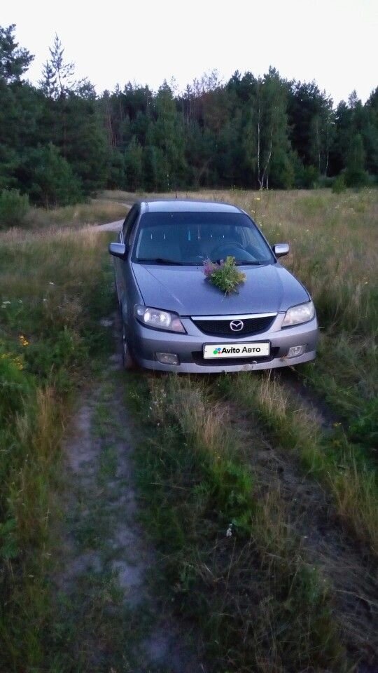Mazda 323: фото владельца
