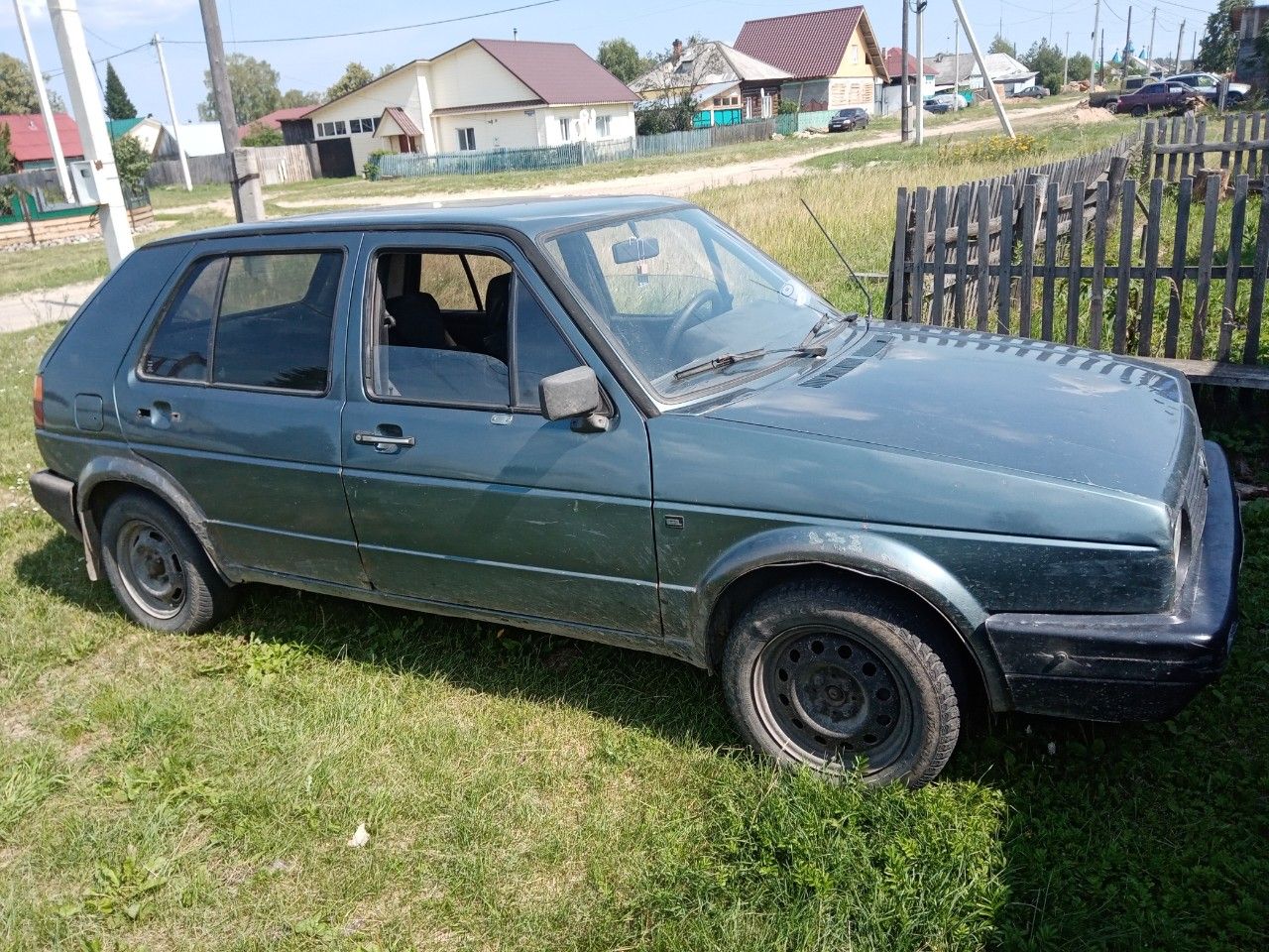Volkswagen Golf: фото владельца