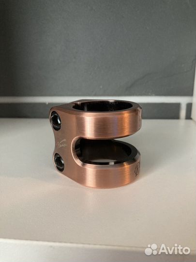 Зажим для трюкового самоката cometa