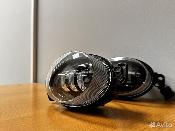 Протифотуманные фары на мерседес