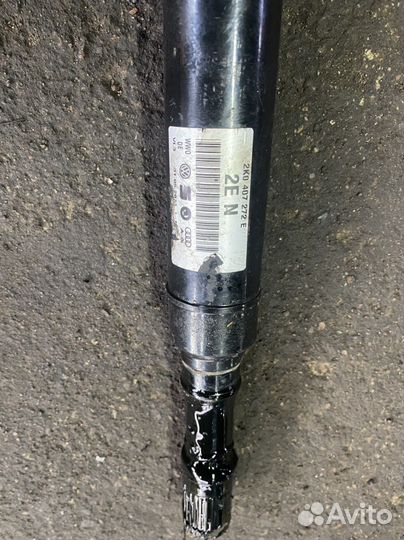 Привод (полуось) VW Caddy3 2.0 TDI R 2K0407272E