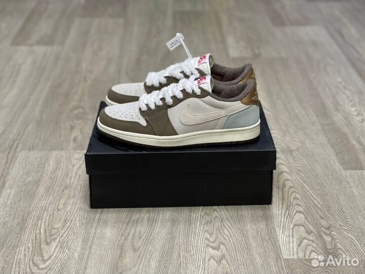 Кроссовки Air Jordan 1 Low Year of the Rabbit