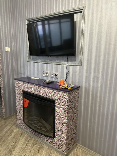 2-к. квартира, 52 м², 1/9 эт.