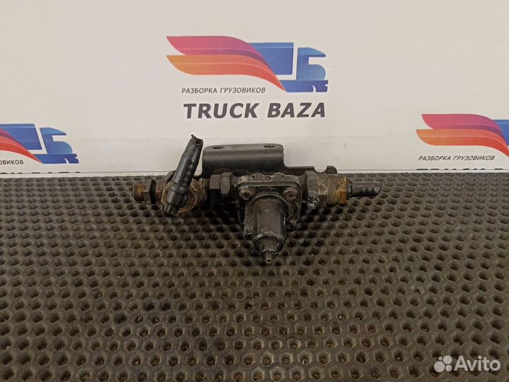 81521106092 Клапан перепускной