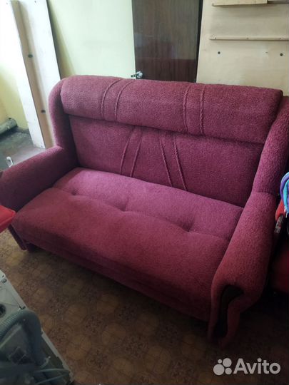 Диван чебурашка