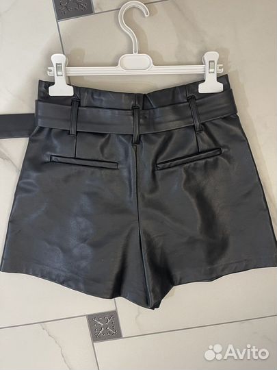 Кожаные шорты zara xs