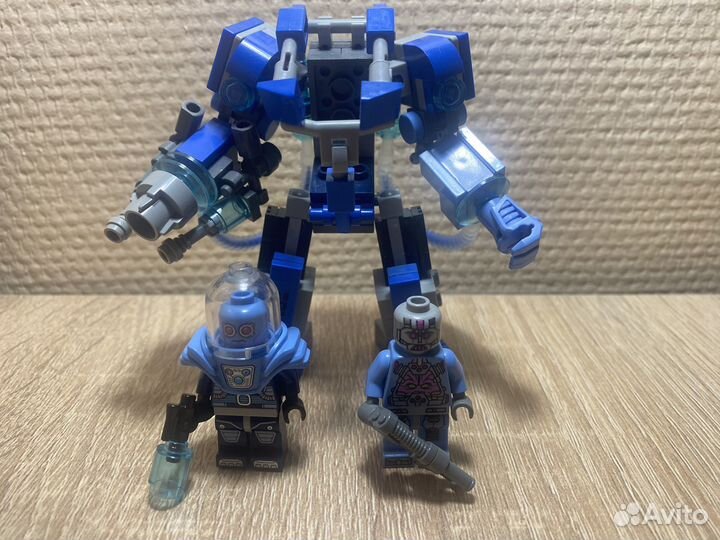 Lego минифигурки