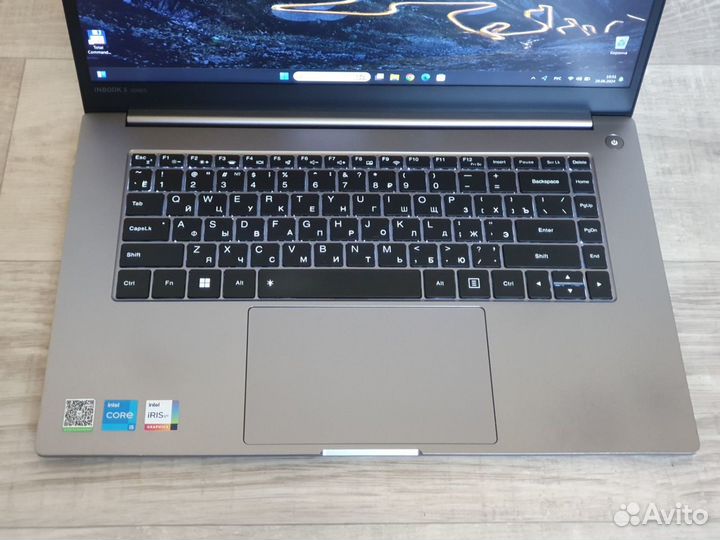 Infinix inbook x2 plus i5 11th/iris xe graphics