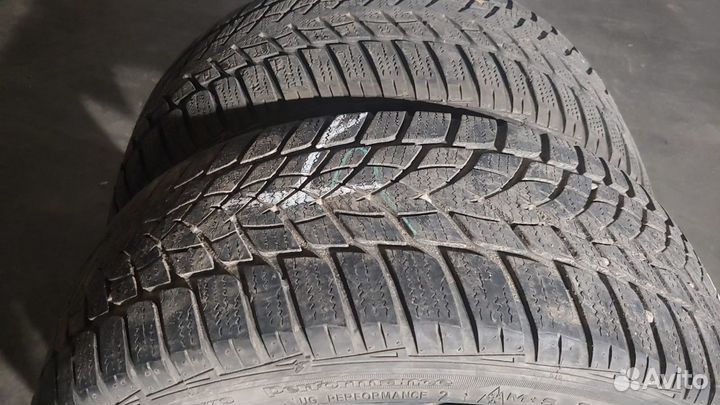 Goodyear UltraGrip Performance 2 225/40 R18 92V