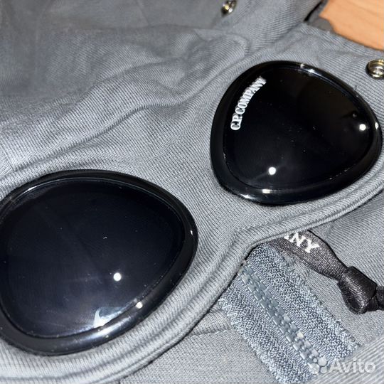 Cp company зип худи оригинал