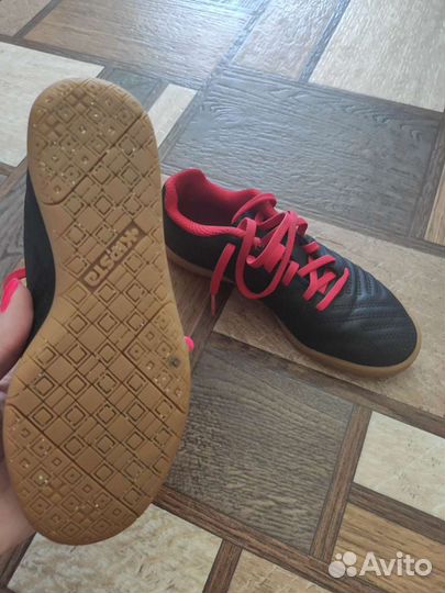 Футбольные бутсы