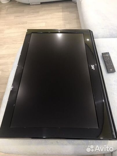 ЖК телевизор 32 дюйма JVC LT-32ex18