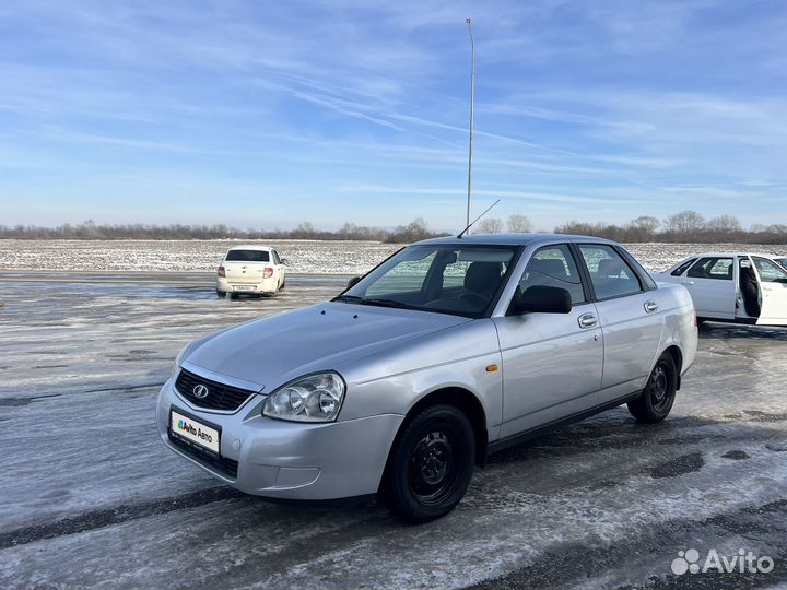 LADA Priora 1.6 МТ, 2013, 200 000 км