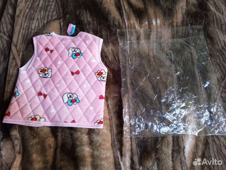 Жилетка детская новая