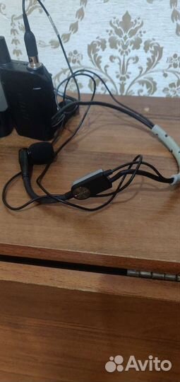 Цифровая радиосистема Shure glxd14E/SM35