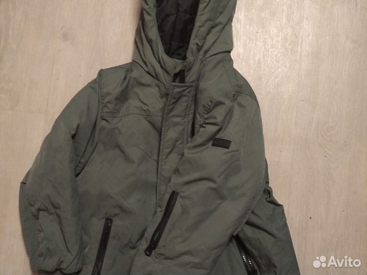 Куртка демисезонная 128 на мальчика